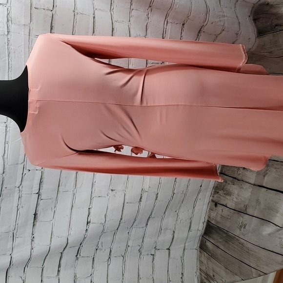 Peach color ruched tunic high low Size Small - Picture 9 of 14